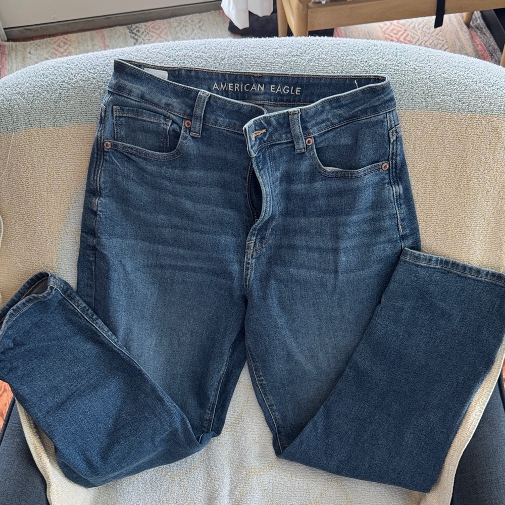 American Eagle Outfitters women’s stretch Dark Blue Straight Jeans 8R